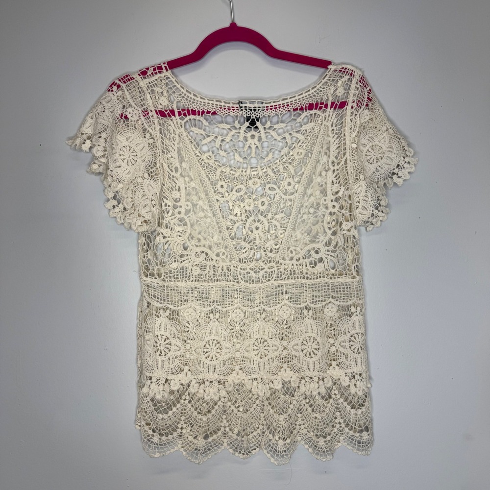 Wet Seal Women Cream Crochet Lace Top Boho Y2K Cotton Sheer Flutter Sleeve Small - Picture 2 of 4